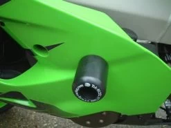 R&G Crash Protectors - Kawasaki ZX9-R C1, C2, E1 & E2 (1998-2002)