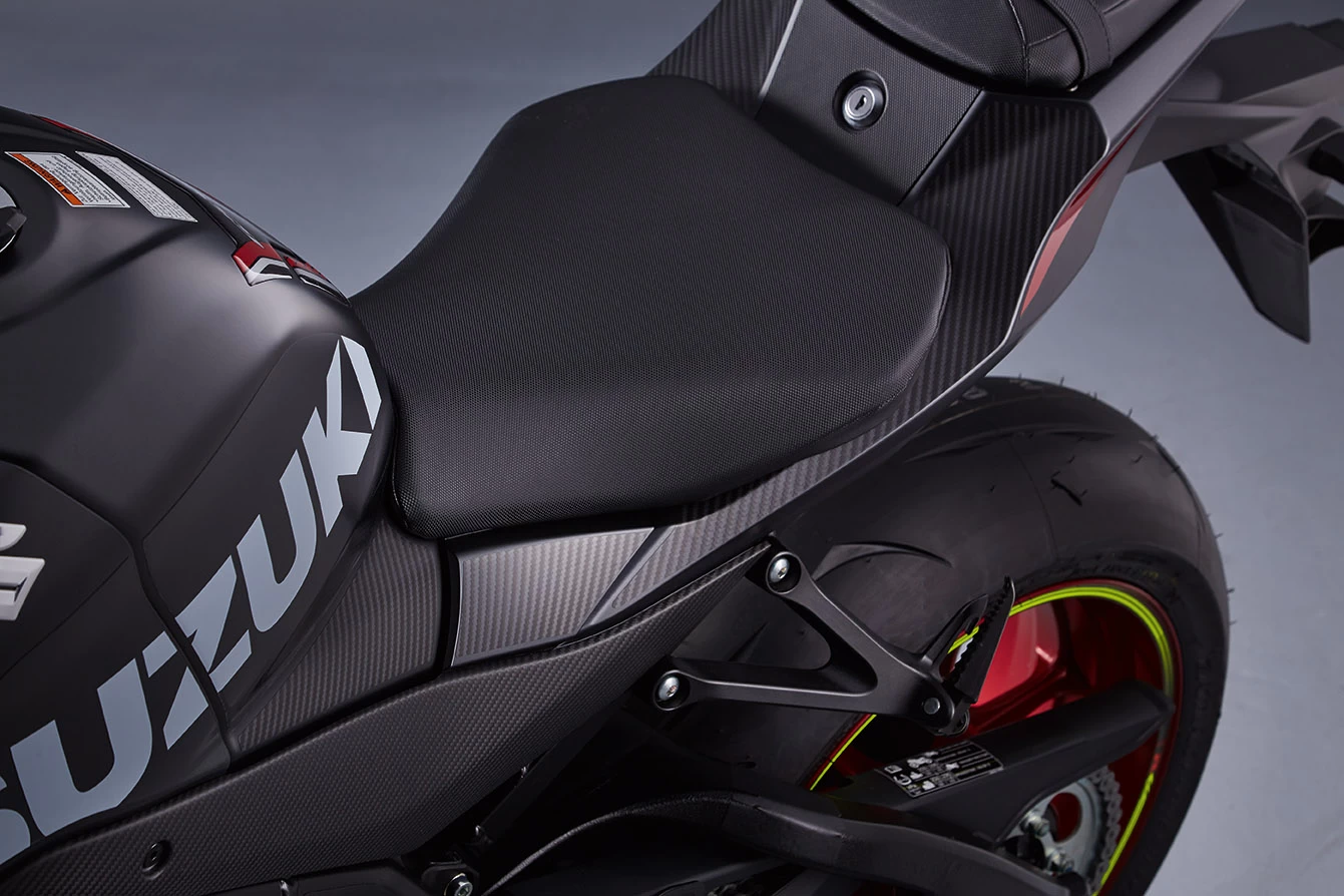 Suzuki GSX-R 1000 Rear Cowling Protection Sticker Set (Matt Carbon)